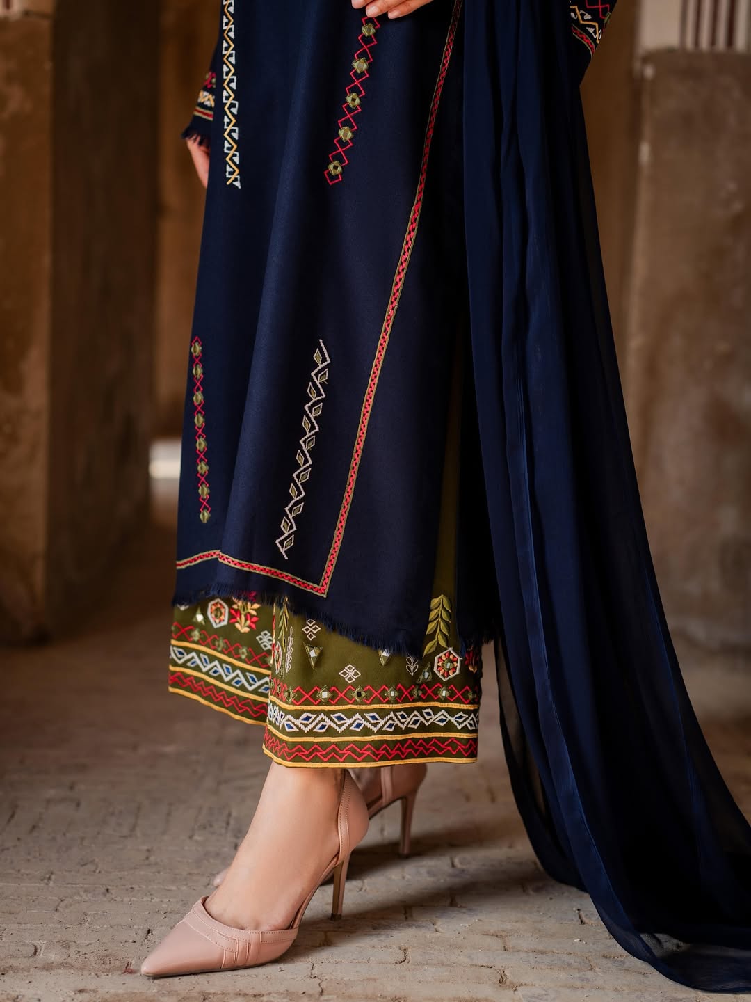 Roha Embroidered 3pc Dress