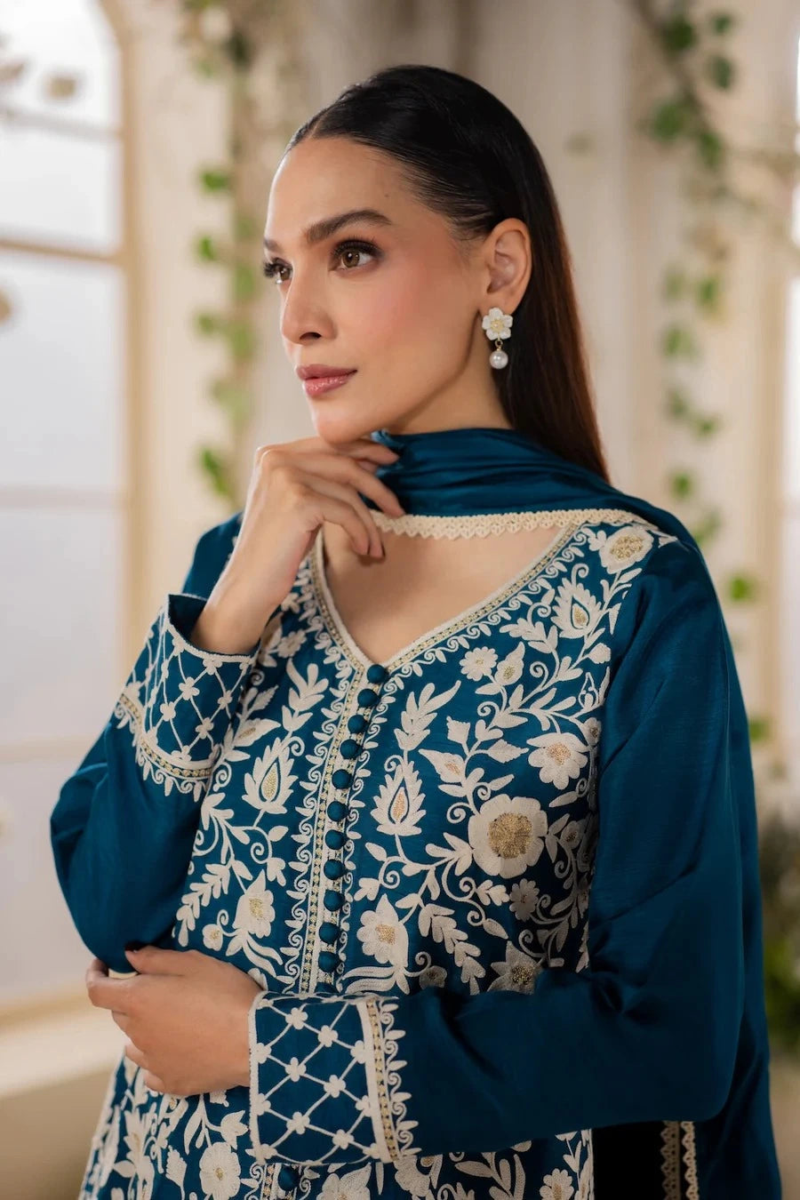 Alize Emb 3pc Dress