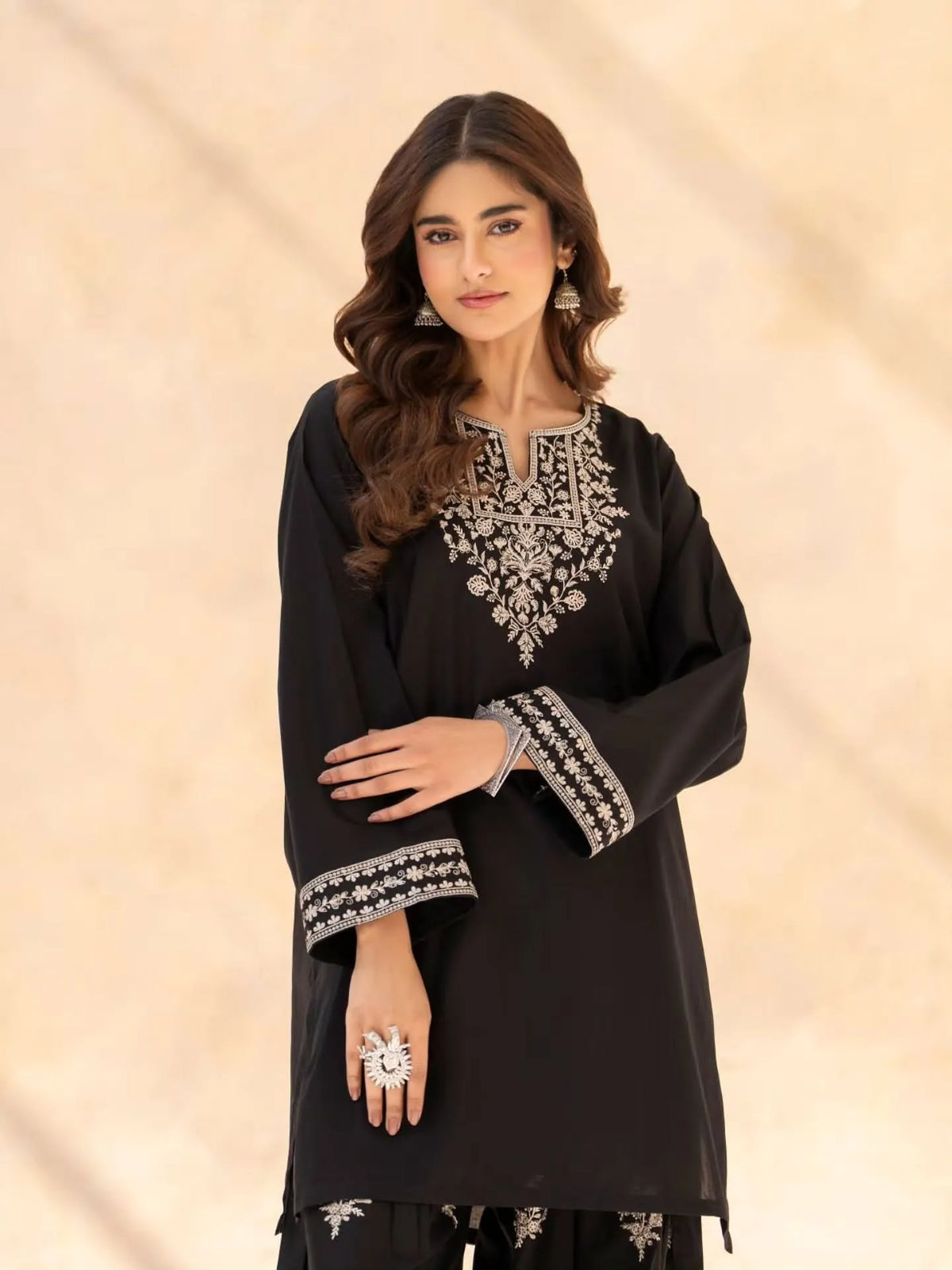 Siyahi Emb 2pc Dress